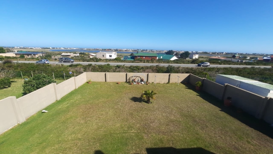 To Let 2 Bedroom Property for Rent in Bettys Bay Western Cape